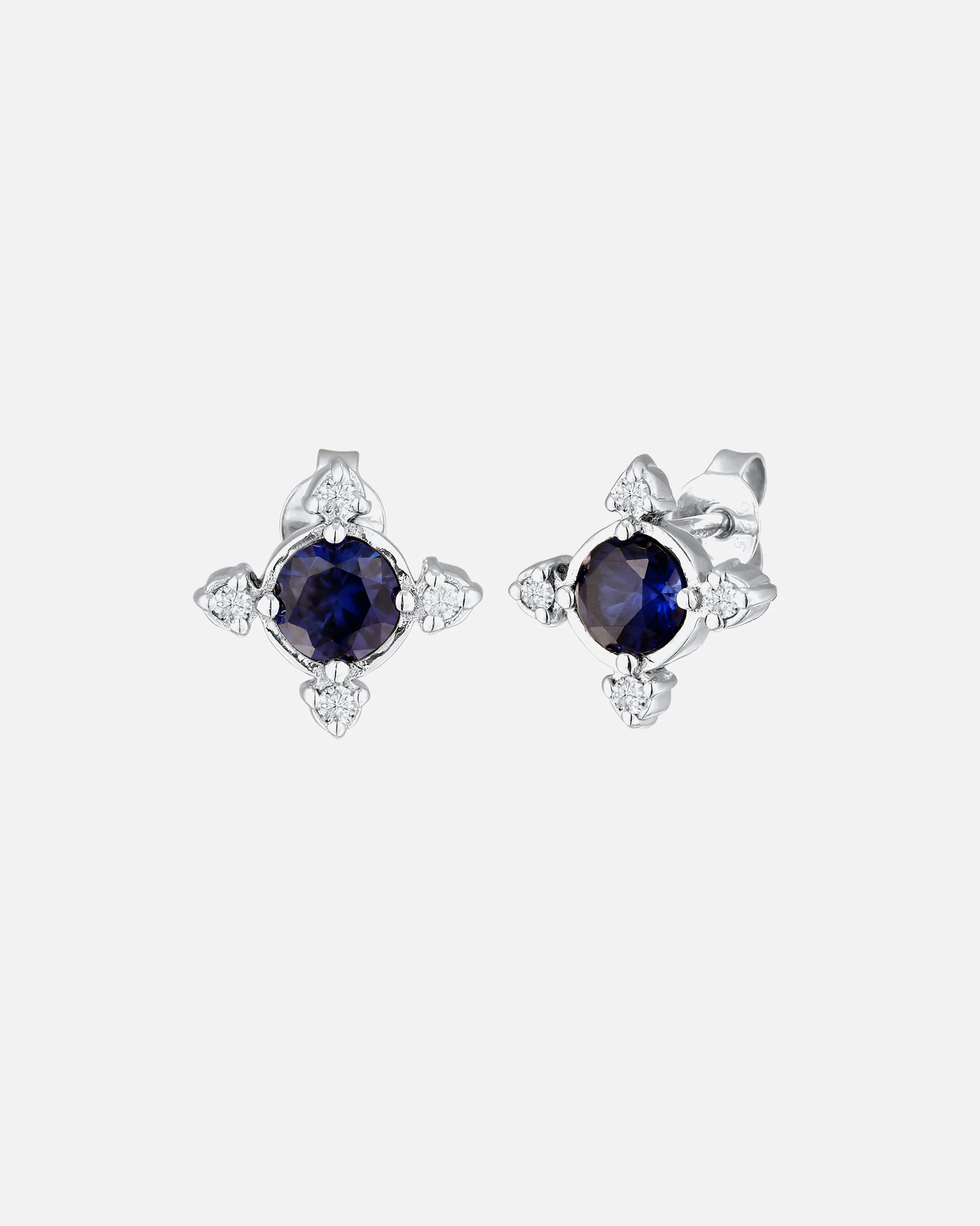 Elli DIAMONDS Ohrringe Ohrstecker Blume Laborgezüchteter Diamond Weiß (0.032 ct) 925 Sterling Silver