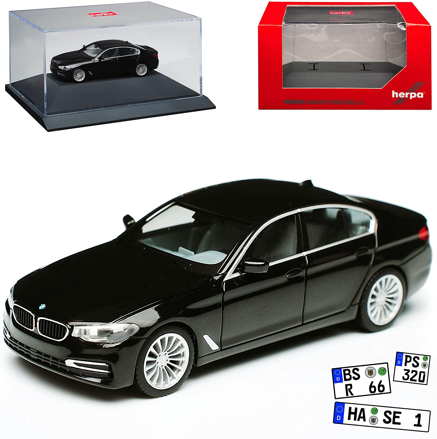 HERPA B-M-W B-M-W 5 Series G30 Sedan Black From 2017 With Base And Display Case H0 1/87