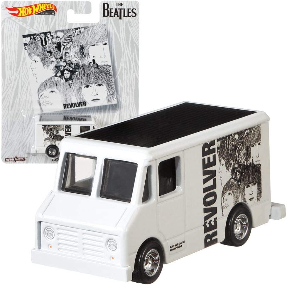 Hot Wheels Pop Culture The Beatles Premium Car Set | Cars Mattel DLB45, Vehicle: Combat Medic
