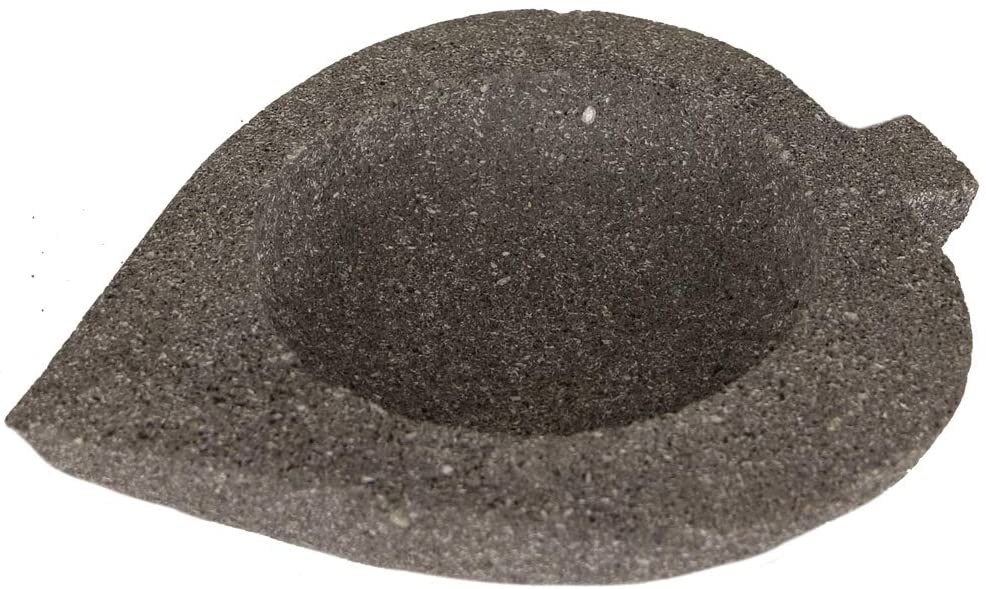 Varia Living Lava Stone Bowl Leaf Lava Stone in Grey Beautiful Decorative Bowl in Modern Vintage Shabby Look Decorative Bowl for Storing Various Things Natural Appearance Pastry Bowl Height 6 cm Length 18 cm Width 15 cm