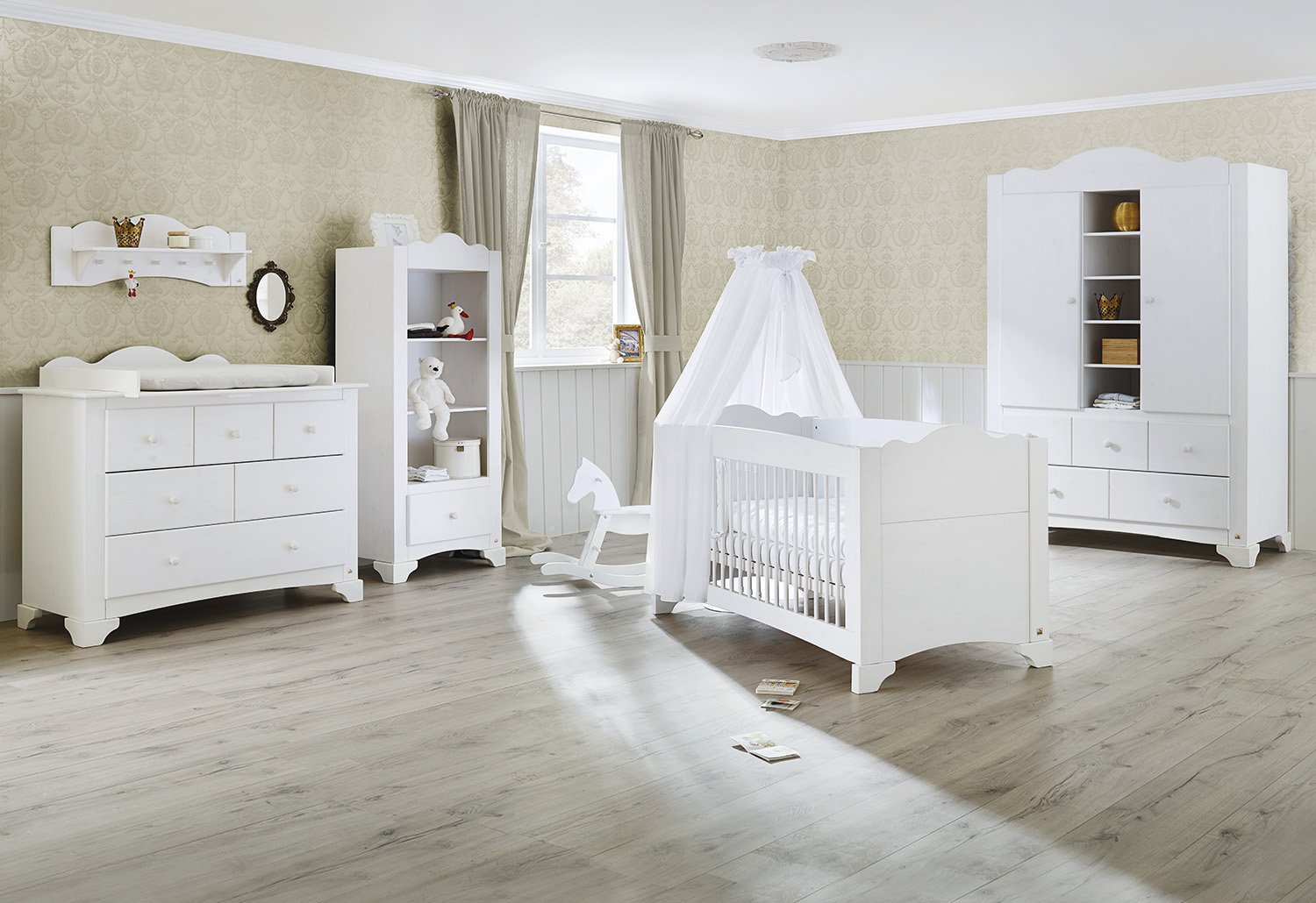 Pinolino Pino Baby Room Furniture Set Wide Large with Cot Bed Large Wardrobe and Changing Table White