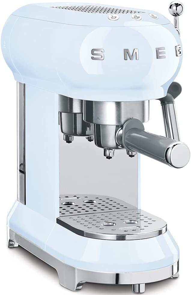 Smeg 146875 Coffee Machine, Adjustable Coffee Temperature with Milk Frother