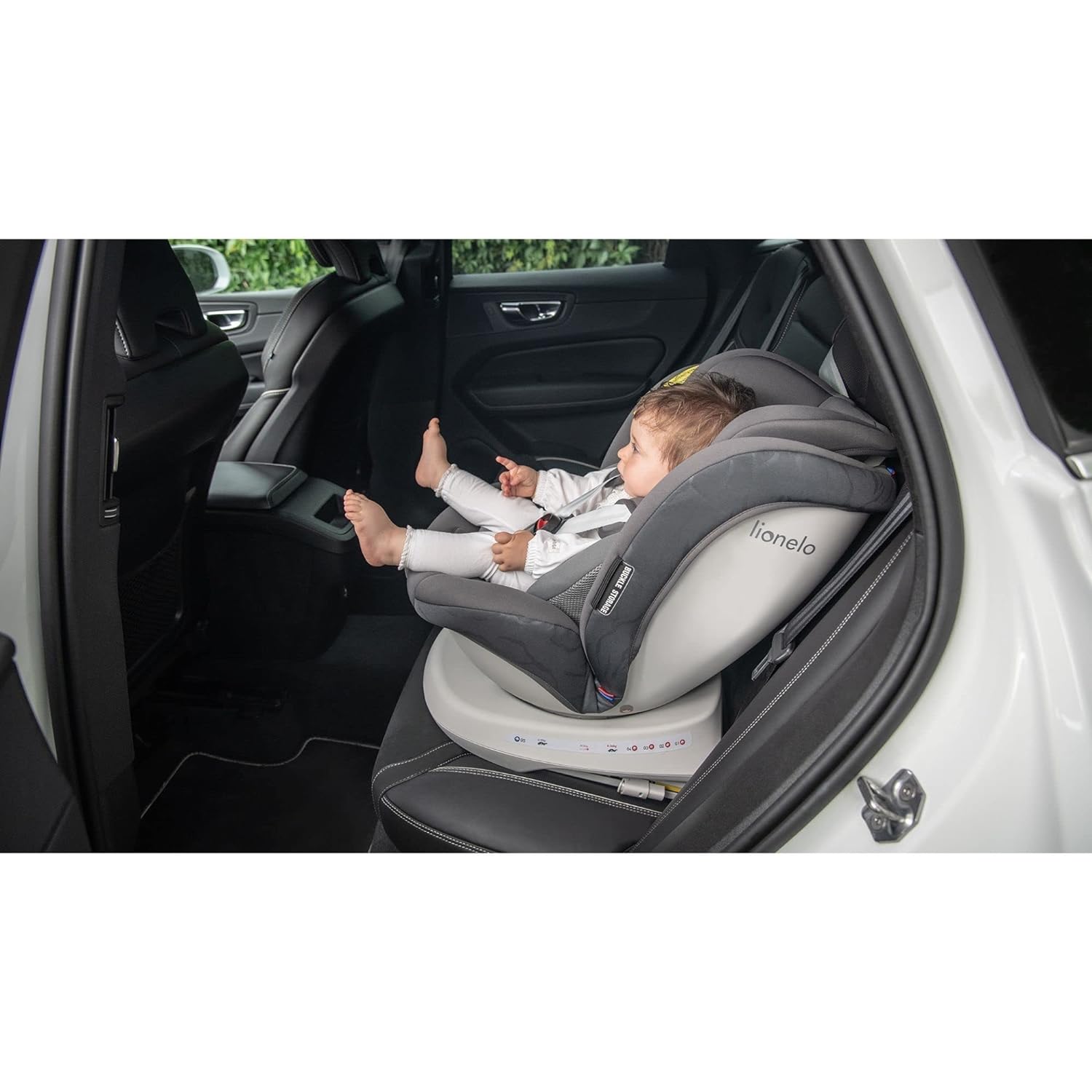 LIONELO Bastiaan One Child Seat from Birth 0-36 kg Isofix Top Tether 360 Degree Rotating Backwards Forward Side Protection 5-Point Seat Belts Dri-Seat (Black)