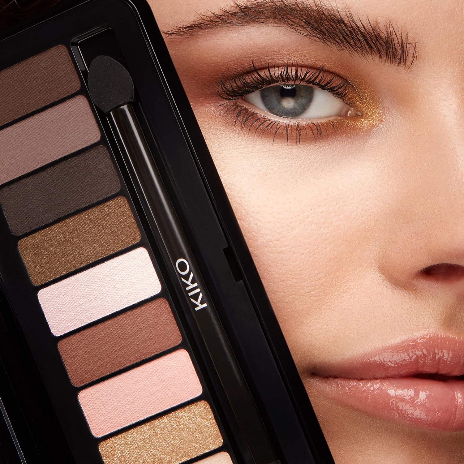 KIKO Milano Soft Nude Eyeshadow Palette 01 | Palette with 10 Multi-Finish Eyeshadows: Pearly, Matte and Metallic, rose garden ‎01