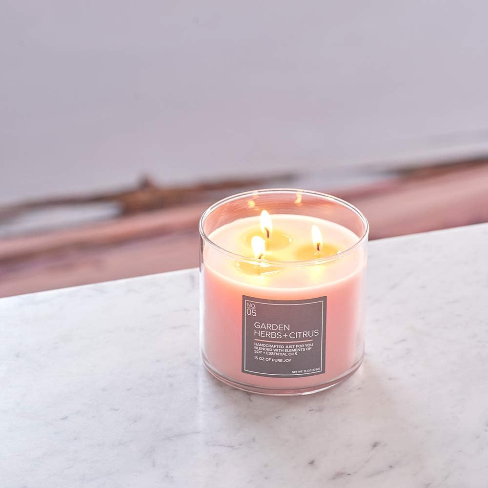 Village Candle - Scented Candle - Coconut Coral - 425 G