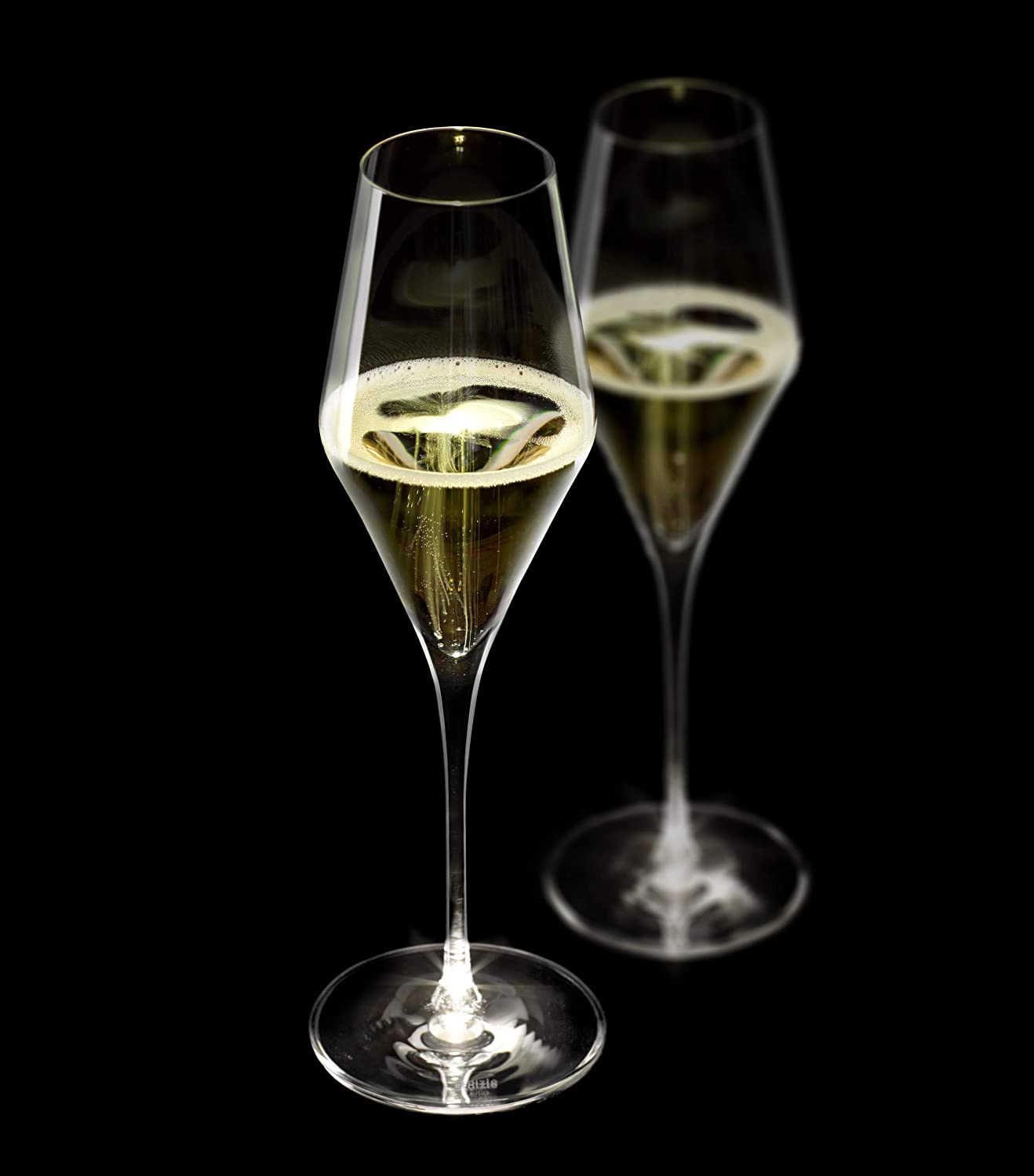 STÖLZLE LAUSITZ Highlight Champagne Glasses 290 ml with Luminous Stem, Set 