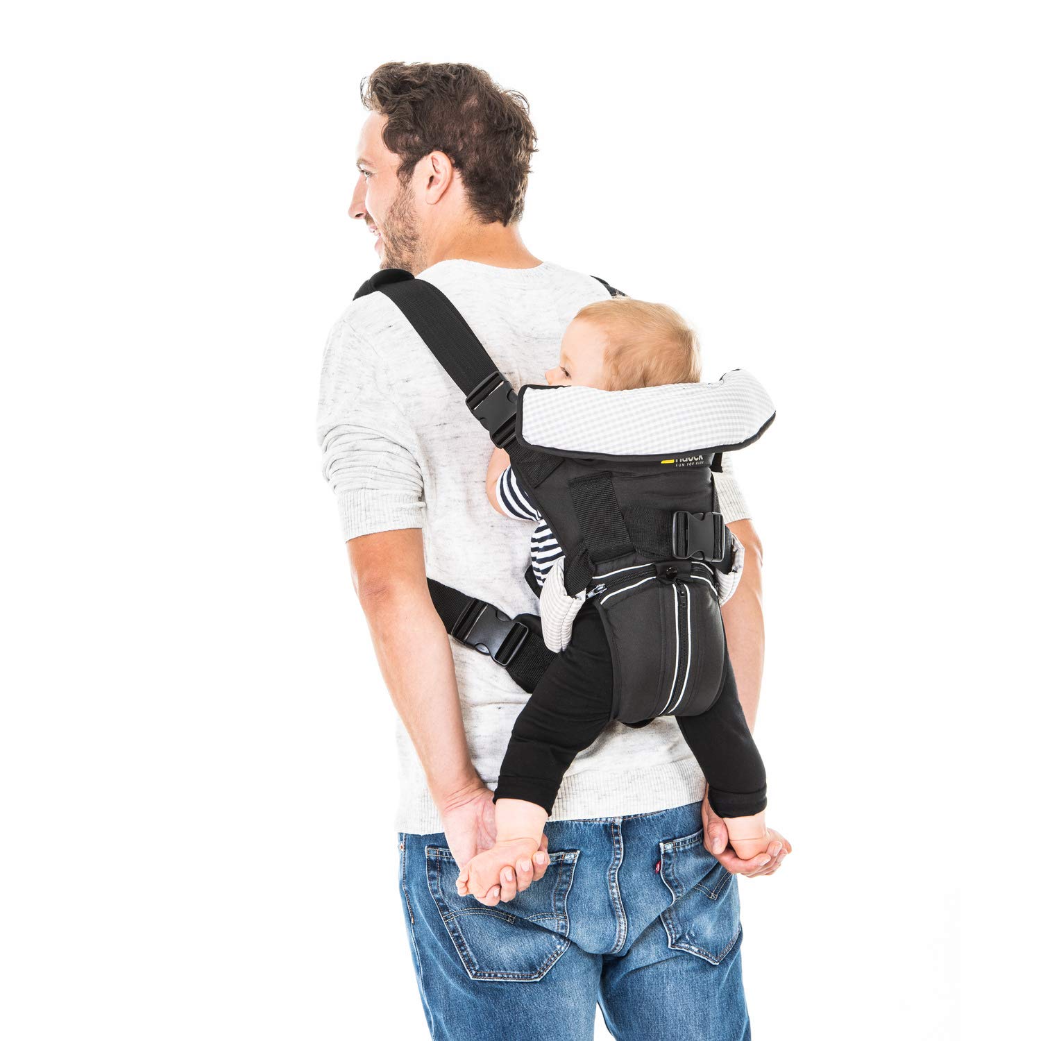 Hauck Close To Me Ergonomic Baby Carrier, Includes Newborn Insert, Booster Seat and Storage Space, Breathable, Padded Hip Strap, from Birth up to 12 kg, Black