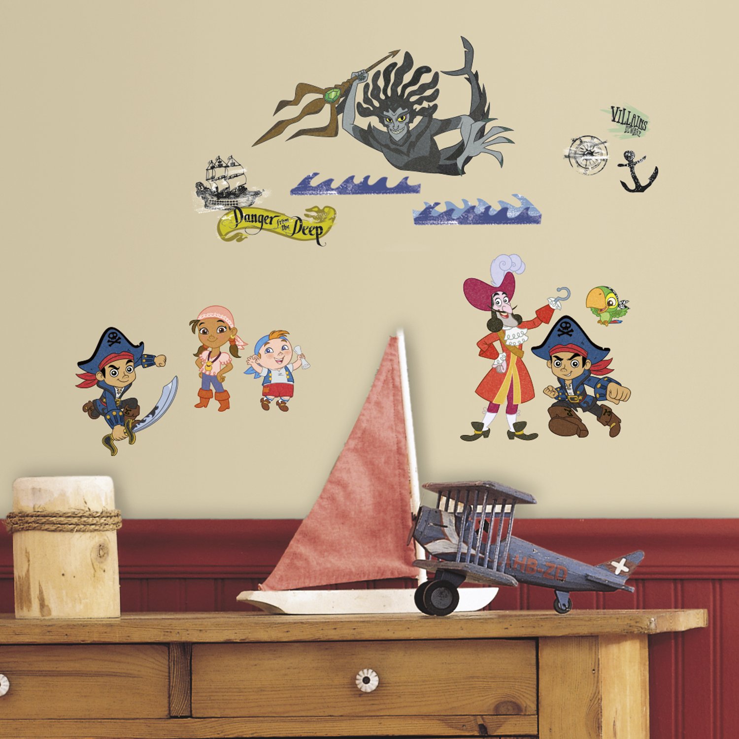 Roommates Captain Jake And The Never Land Pirates