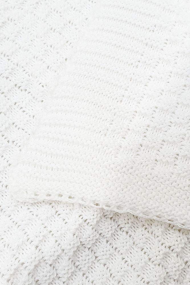 Wallaboo Eden Baby Blanket, Made from 100% Organic Cotton Cable Knit Blanket, Crawling Blanket, Baby Blanket, Beautifully Knitted and Cuddly Soft Baby Blanket, 90 x 70 cm White
