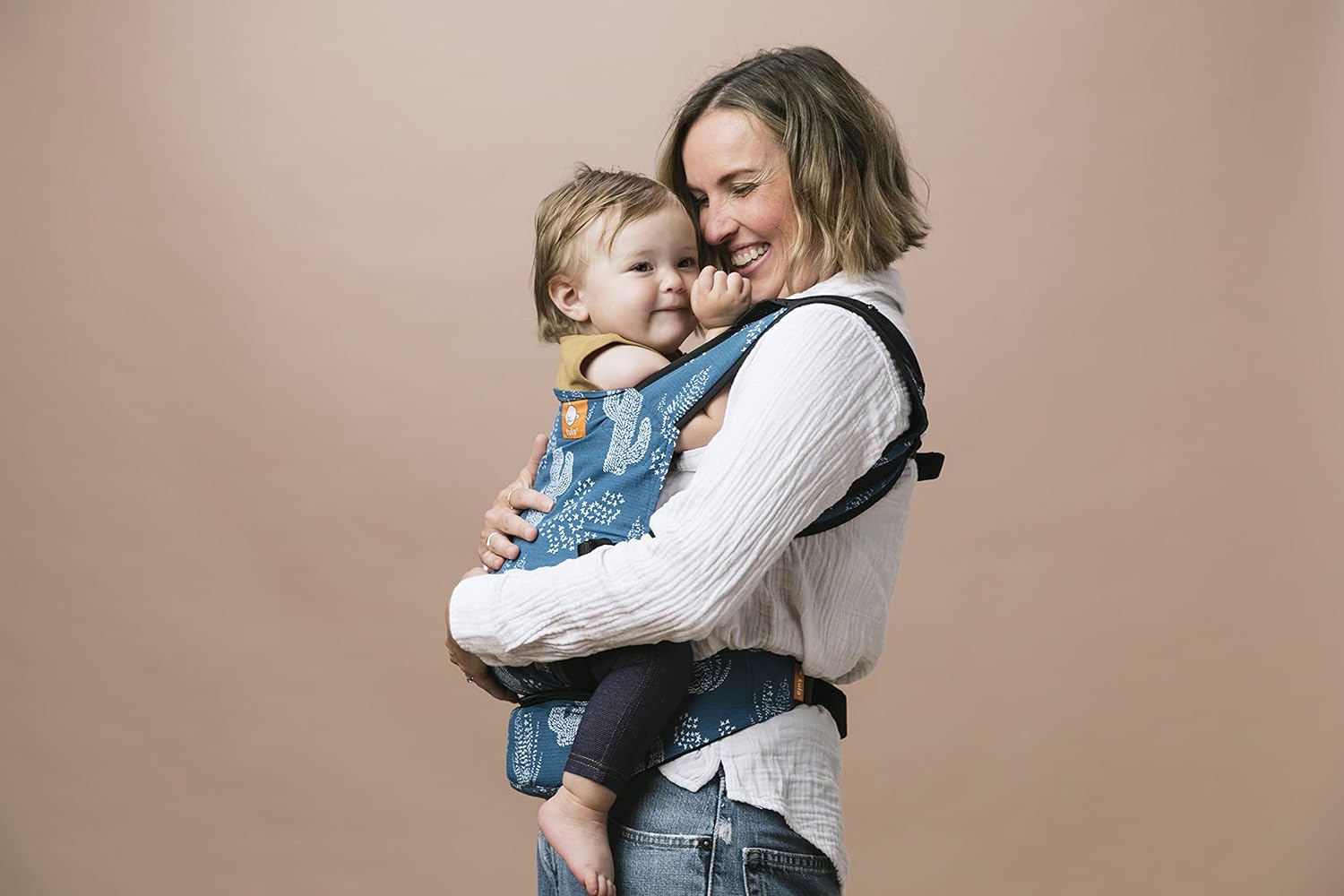 Tula Lite Baby Carrier and Baby Carrier Bag in One, Lightweight, Compact, Ergonomic, Belly Carrier, Back Carrier, Travel Baby Carrier (Soar)