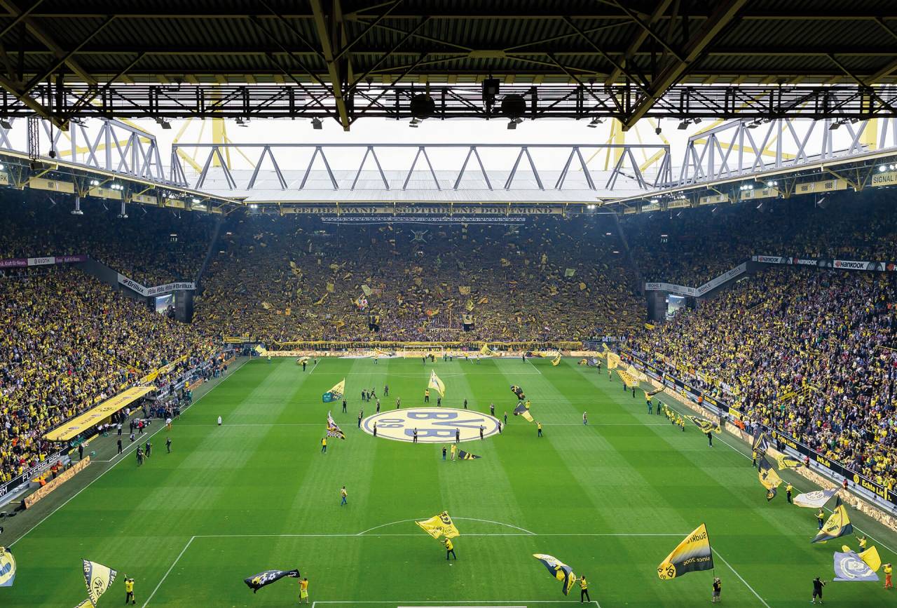 A.S. Creation As Photo Wallpaper, Bvb Fan Choreo Design Walls 2 Dd119011
