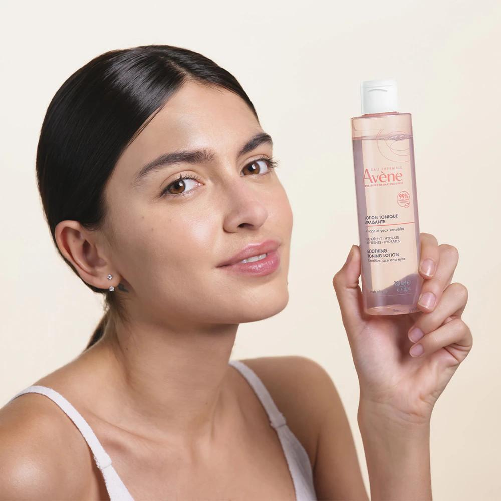 Avène Soothing Toning Lotion soothing tonic for sensitive skin and eyes
