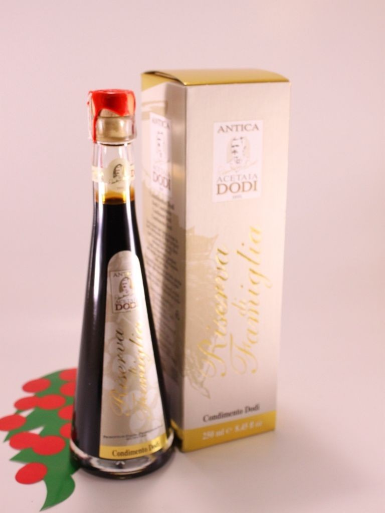 Balsamic vinegar Balsamico Riserva di Famiglia Duca Dodi Acetaia 250 ml.