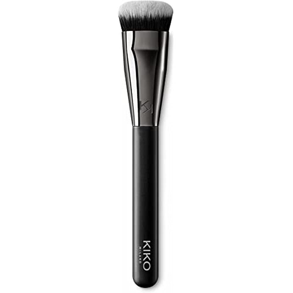 KIKO Milano Face 11 Contouring Brush, Compact Brush with Synthetic Bristles for Contouring and Sculpting, ‎11