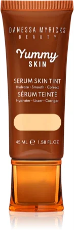 Danessa Myricks Beauty Yummy Skin Serum Skin Tint moisturizing make-up with smoothing effect