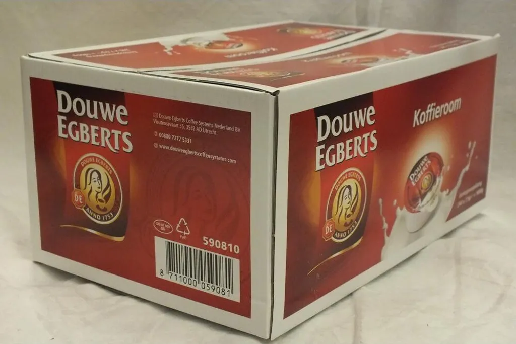 Douwe Egberts - Douwe Egberts Halfroom Coffee Milk Cup 240x7.5gr | Box of 240 cups