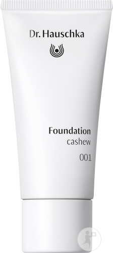 Dr. Hauschka Foundation 002 Pine 30ml