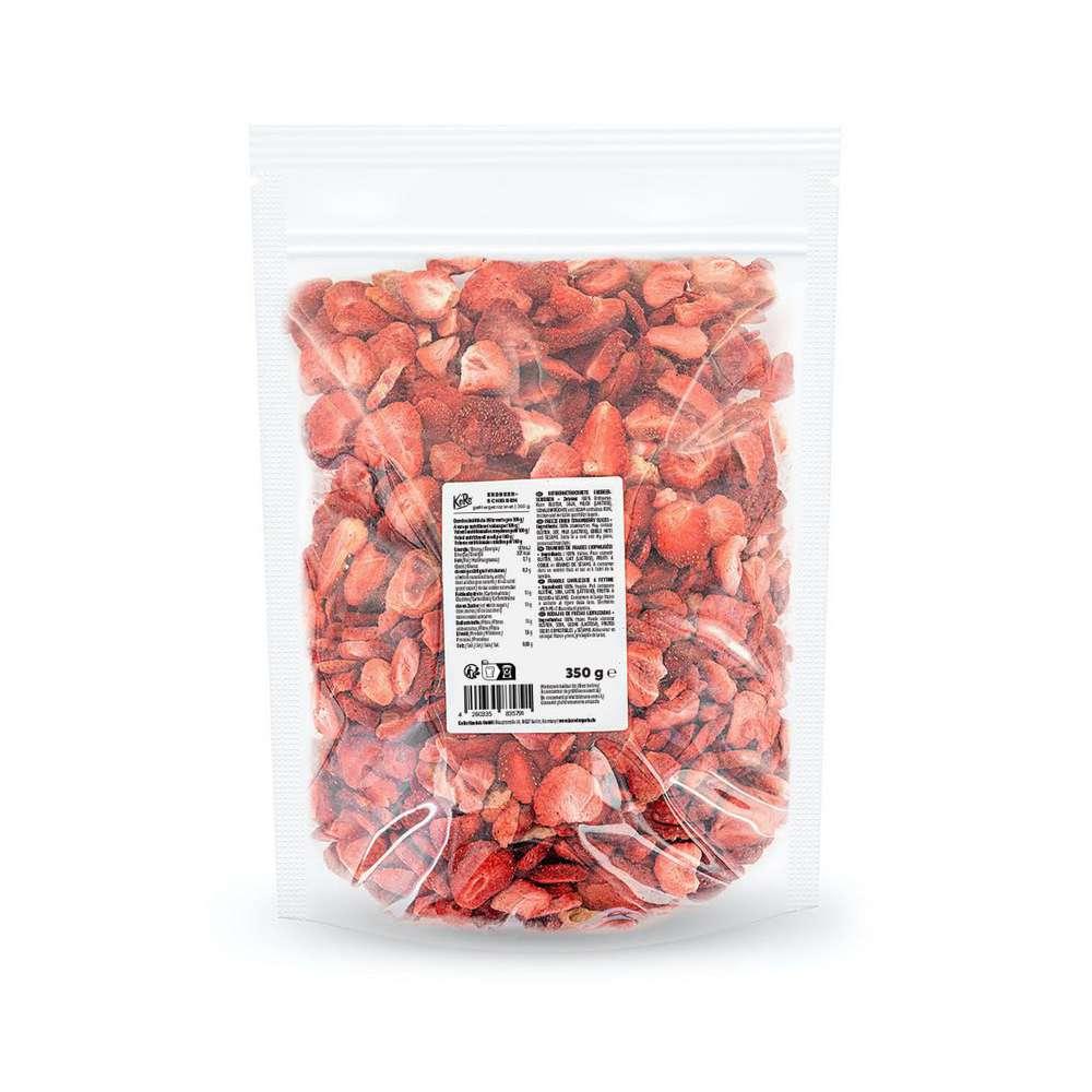 Strawberry slices, freeze-dried
