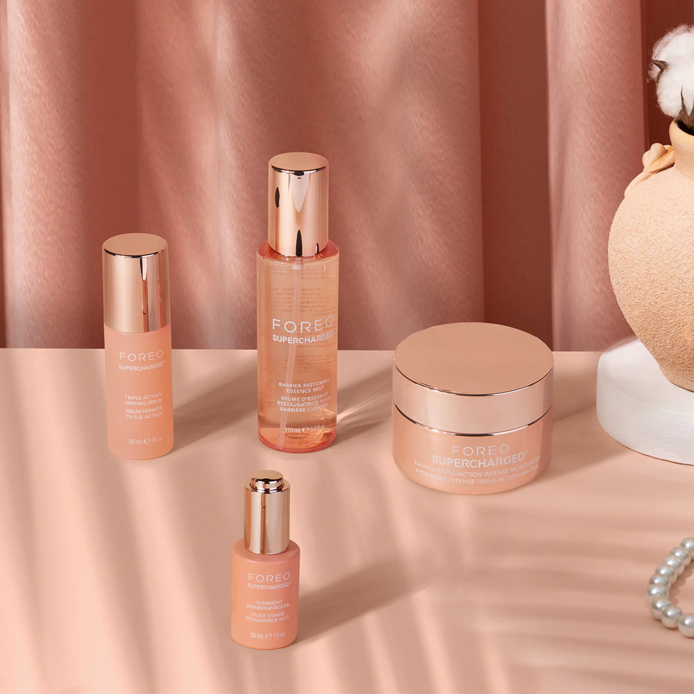 FOREO SUPERCHARGED Overnight Skin Repair Face Oil rejuvenating oil for the face for the night
