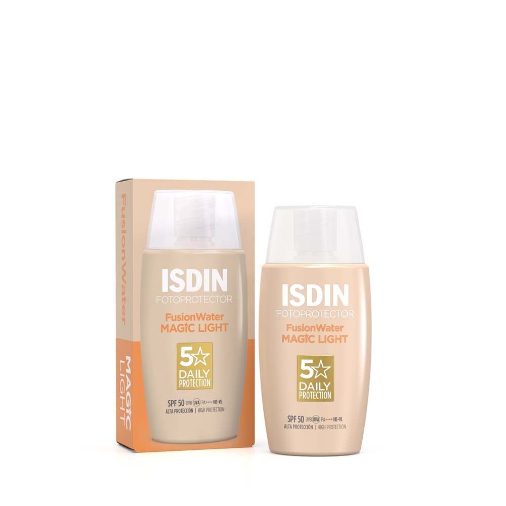 Fotoprotector ISDIN Fusion Water Color Light LSF 50 ultraleichter getönter Sonnenschutz für helle Haut