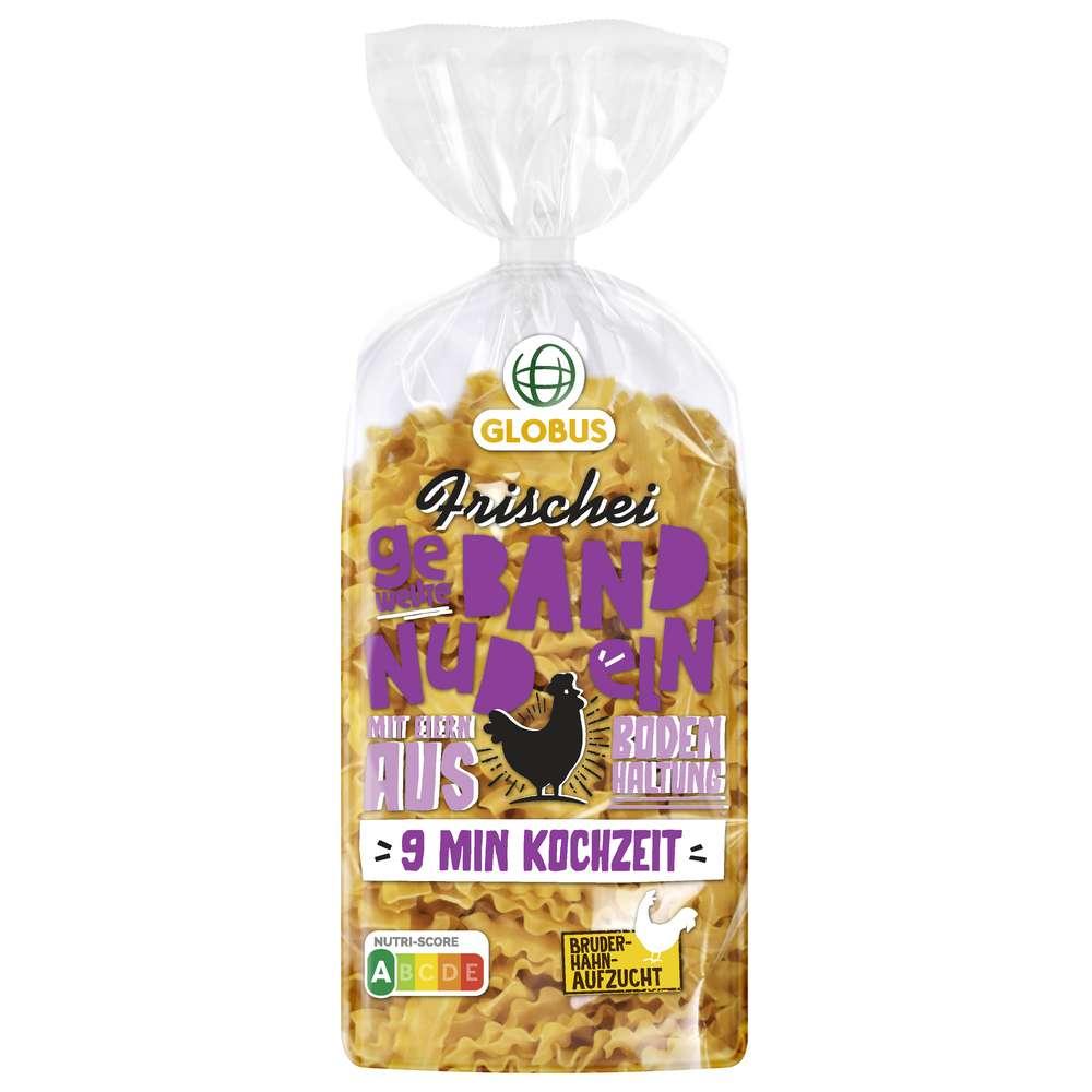Fresh egg ribbon noodles, wavy