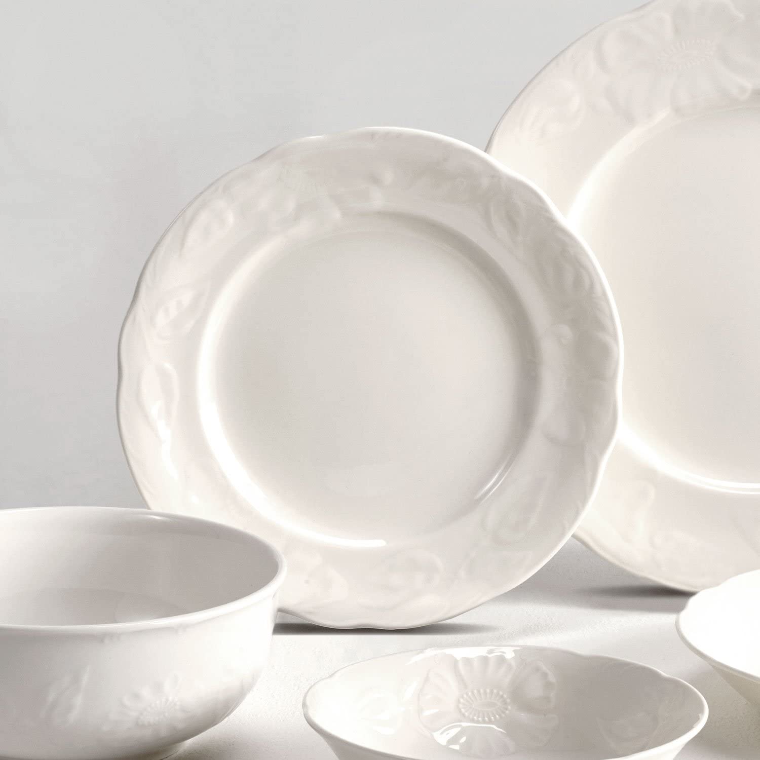 Villeroy & Boch Villeroy und Boch Rose Sauvage Blanche 21 cm Premium Porcelain Breakfast Plate, White