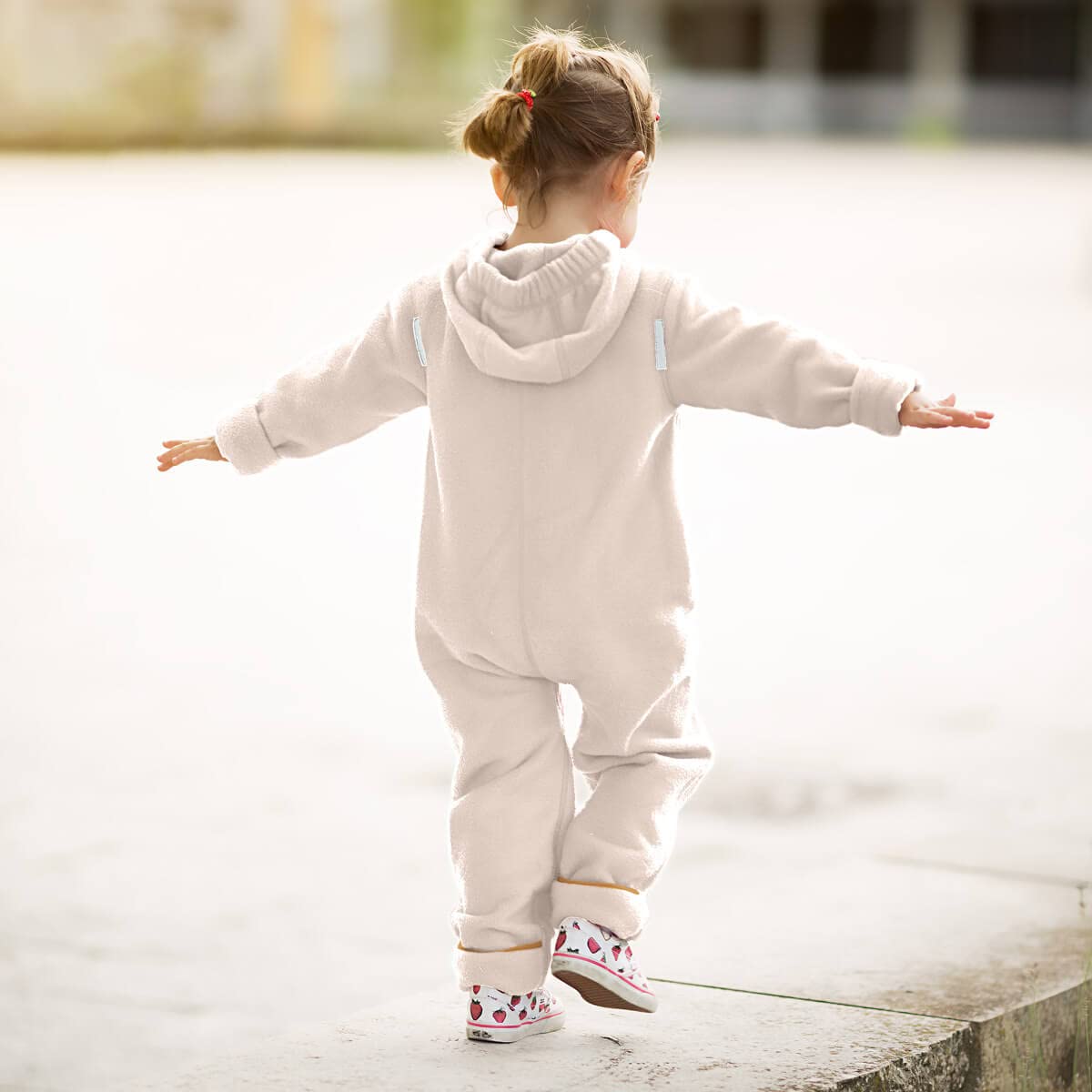 HOPPEDIZ Fleece Jumpsuit for Baby and Toddler 48-52 cream