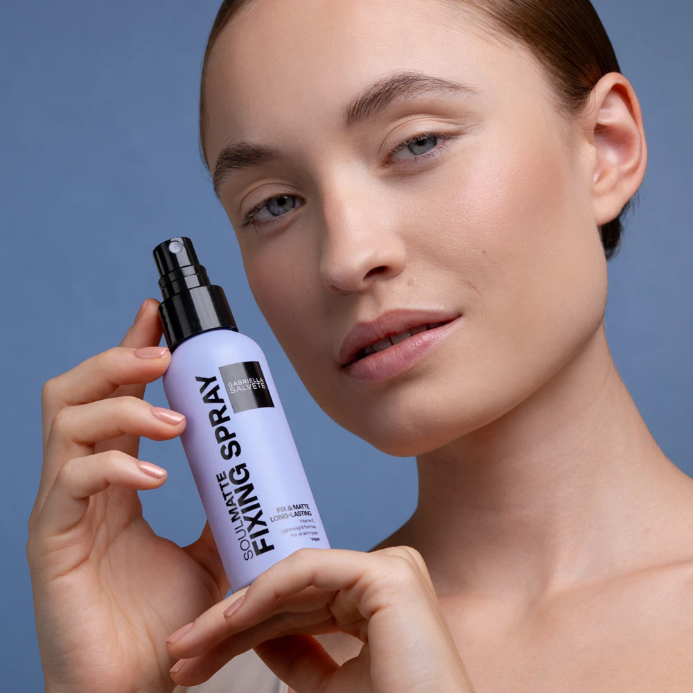 Gabriella Salvete SoulMatte fixing spray for a matte look