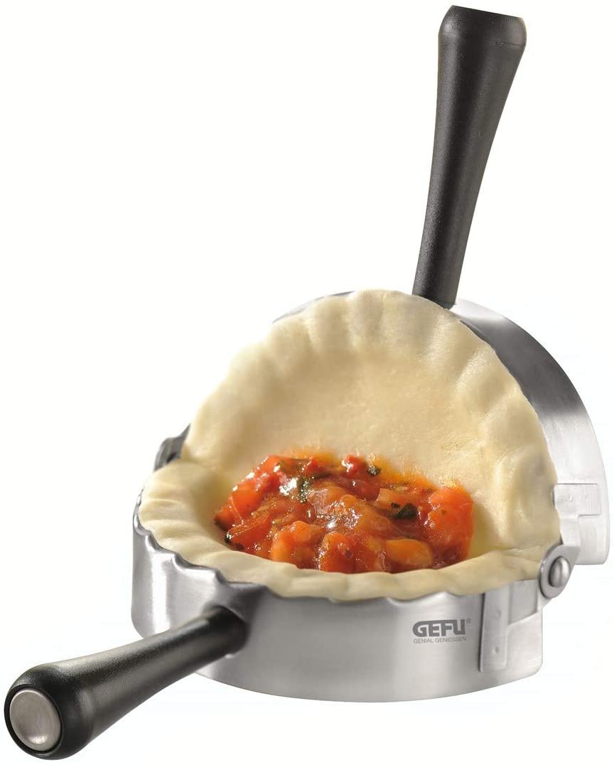 Gefu 28490 Round Ravioli Pasta Case Maker