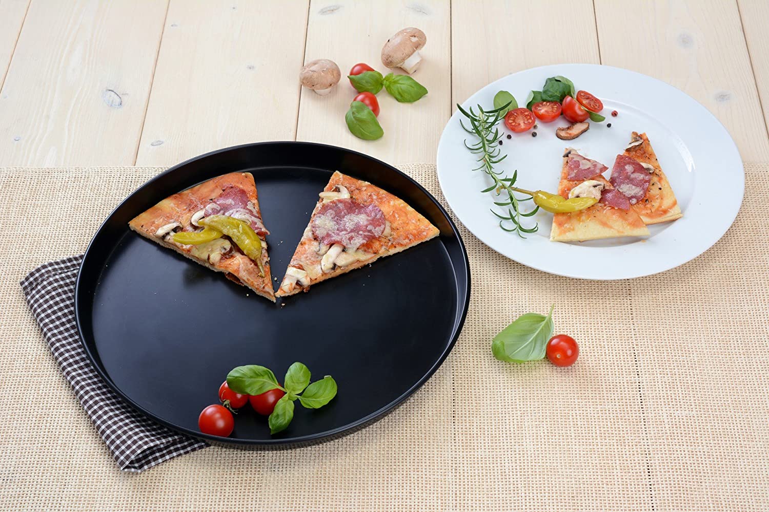 GRAEWE Pizza Tray Round 36 cm (Inner 35 cm) with High-Quality Ceramic Coating