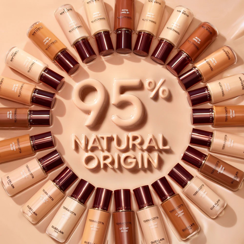 GUERLAIN Terracotta Le Teint Glow the liquid brightening make-up for a natural look