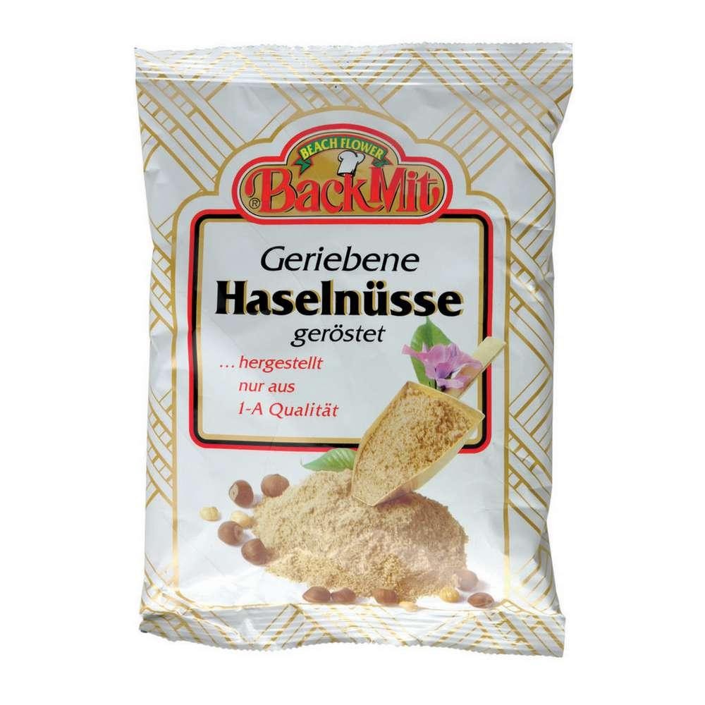 Hazelnut kernels, grated & roasted