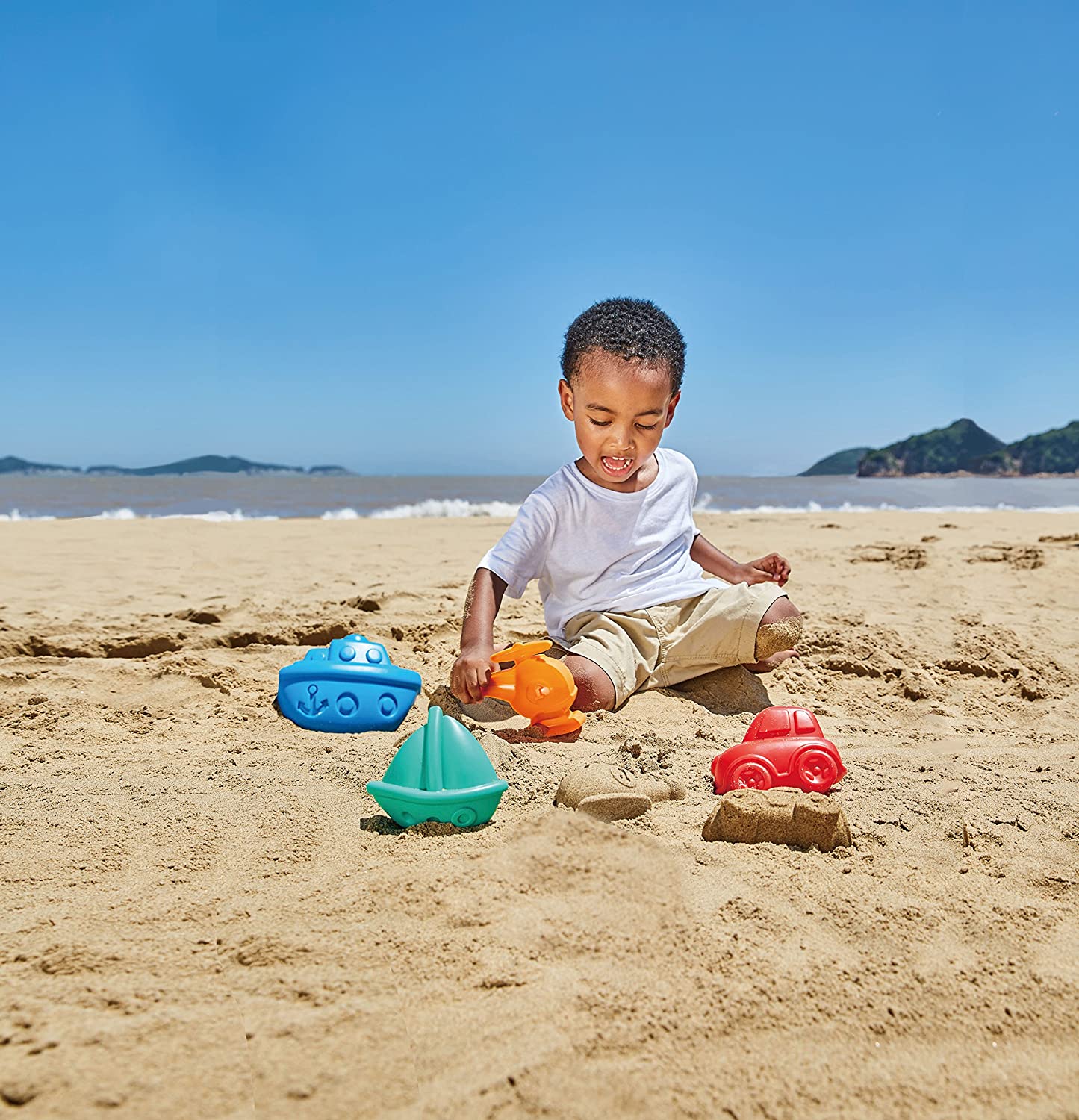 Hape Beach Toy, Multi-Coloured, Multicoloured