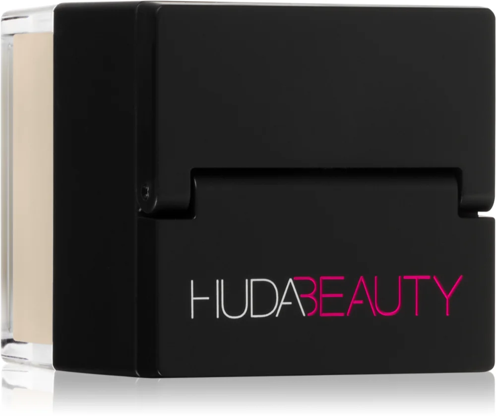 Huda Beauty Baby Bake Loose Baking & Setting Powder Color powder for a long-lasting effect
