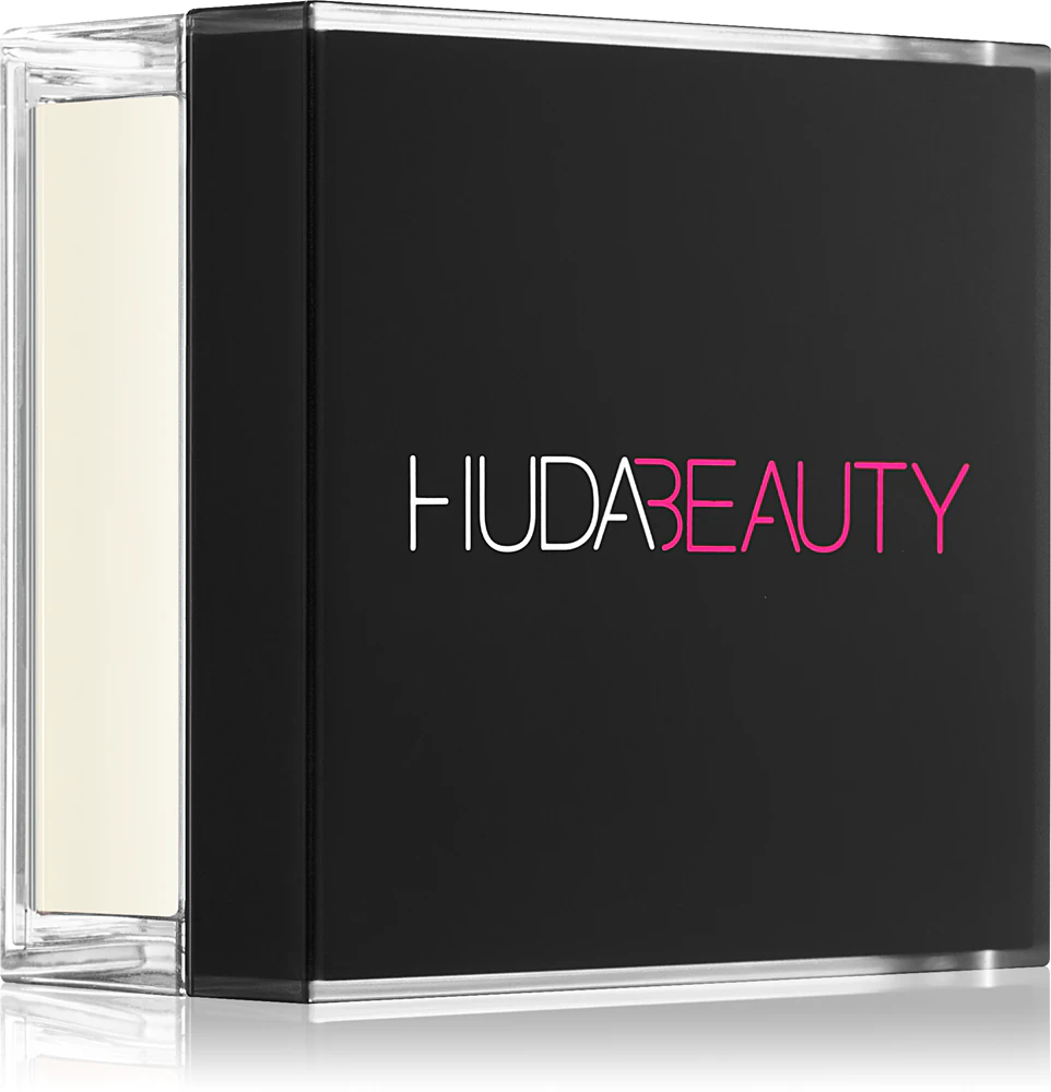 Huda Beauty Easy Bake Loose Powder loose powder