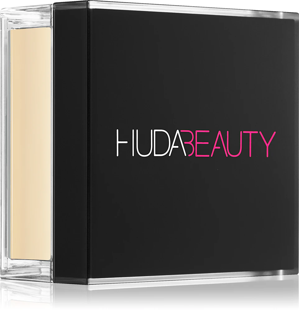 Huda Beauty Easy Bake Loose Powder loose powder