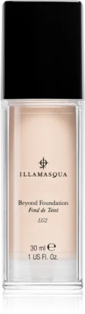 Illamasqua Beyond Foundation ultralight makeup