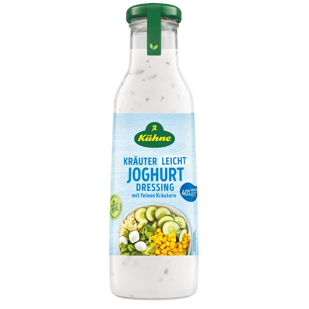 Light yogurt dressing with fine herbs