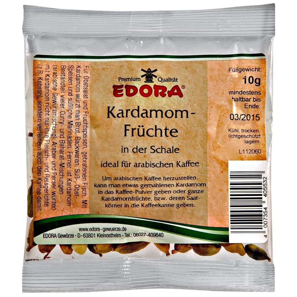 Cardamom fruits green, whole