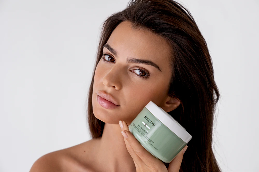 Kérastase Specifique Argile Équilibrante purifying mask with clay minerals for the scalp and hair roots