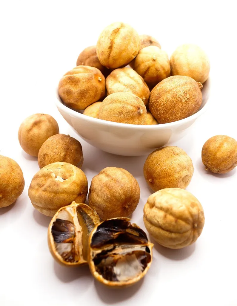 Khanum Khanuma- Dried whole limes 90g