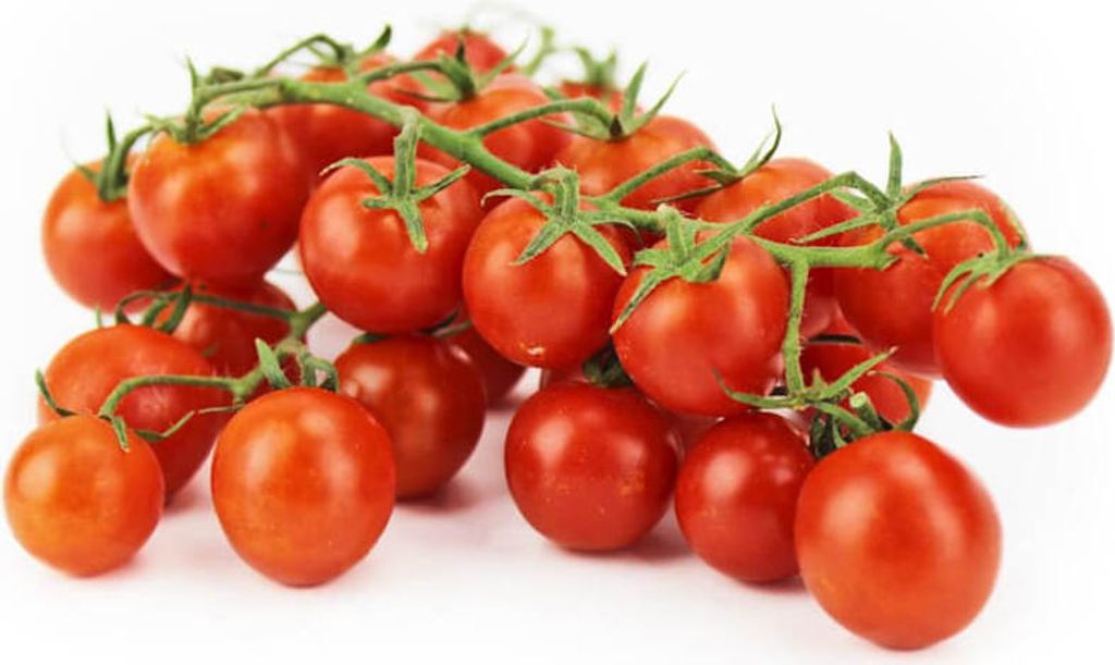 Cherry tomatoes on a branch (approx. 0.25 kg)