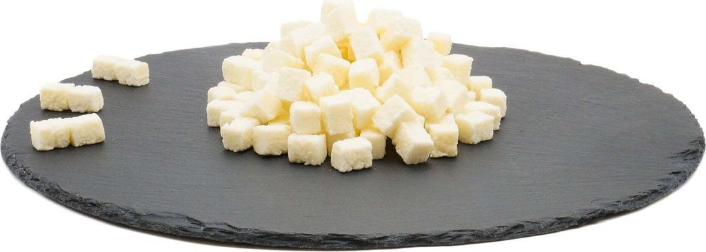 Coconut cubes (soft, dried, sweetened): 1000g Size: 1000g