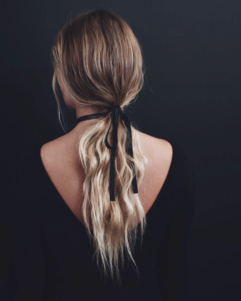 Kristin Ess Dry Finish Working Texture Spray Styling preparation for hair