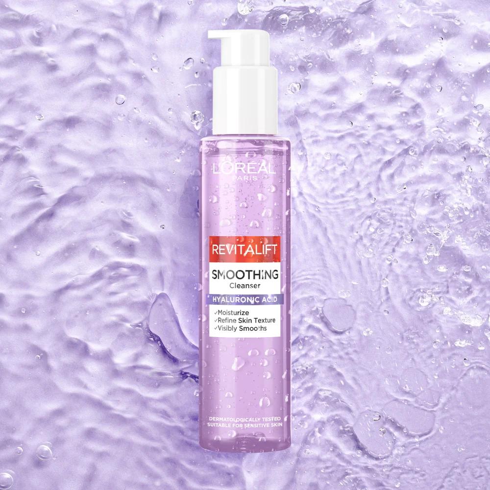 L’Oréal Paris Revitalift Filler facial cleansing gel with hyaluronic acid