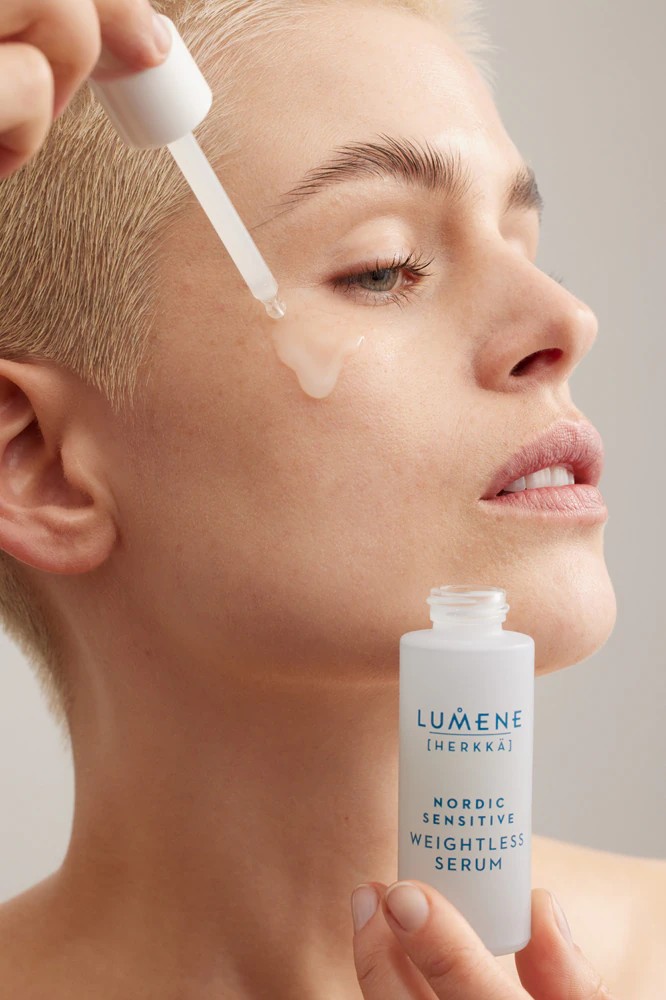Lumene Nordic Sensitive [HERKKÄ] Weightless lightweight serum to soothe and strengthen sensitive skin