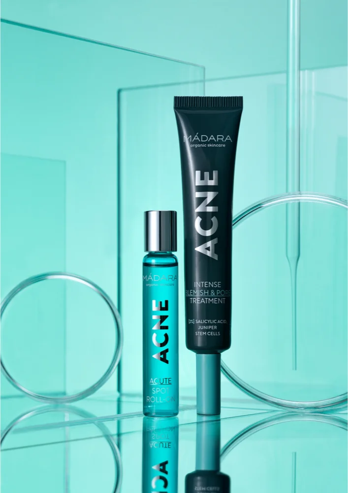 Mádara Acne local care against acne
