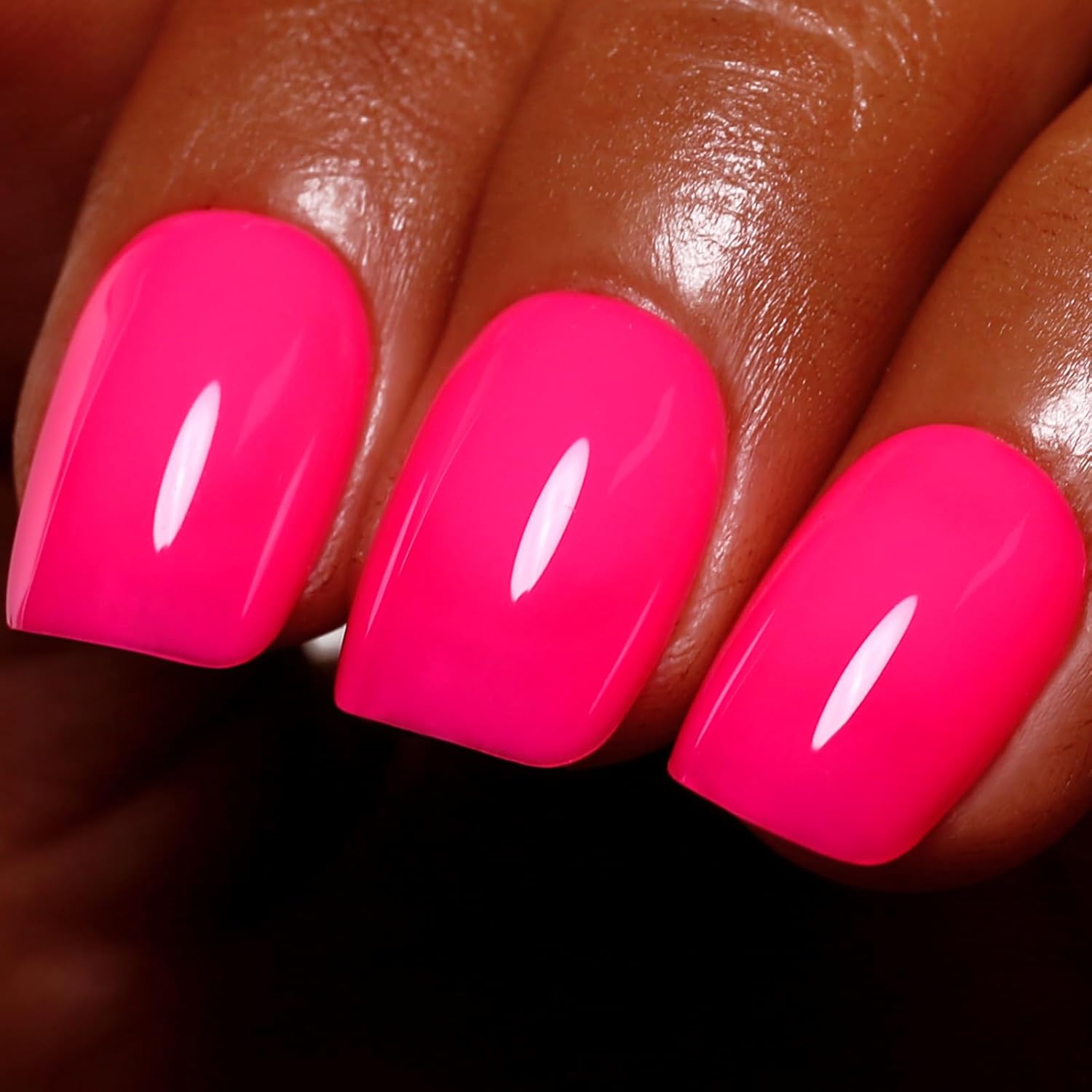 Neon UV Nail Polish, Hot Pink UV Gel Nail Polish Soak Off Led Neon Pink Gel Nail Polish Starter Manicure Salon DIY At Home For Women 15ML
