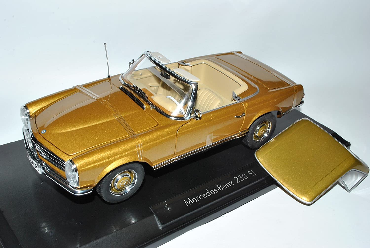 Mercedes-Benz 230Sl Pagode Roadster Gold W113 1963-1971 1/18 Norev Modell A
