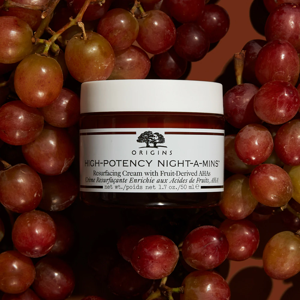 Origins High-Potency Night-A-Mins™ Oil-Free Resurfacing Gel Cream With Fruit-Derived AHAs Regenerating night cream to renew skin density